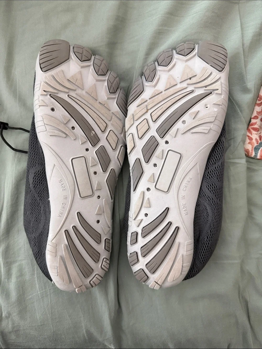 Gray Water Shoes with Elastic Lacing